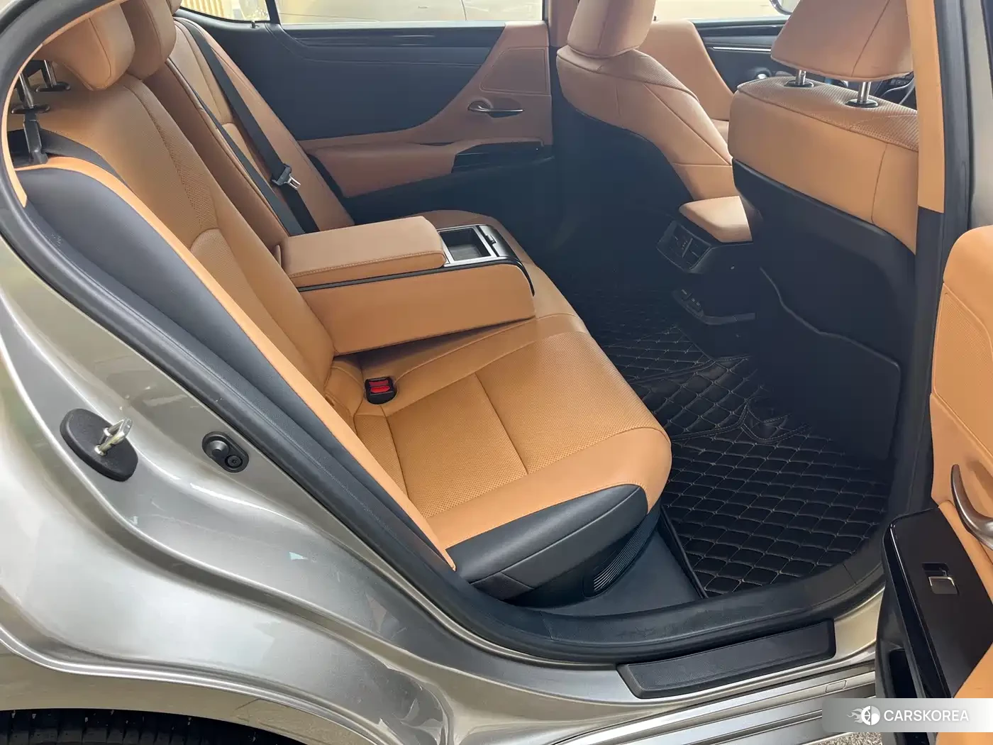 Lexus ES id 4674528 из Китая 14