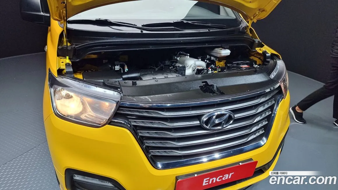 Hyundai The New Grand Starex id 2148870 из Кореи 16