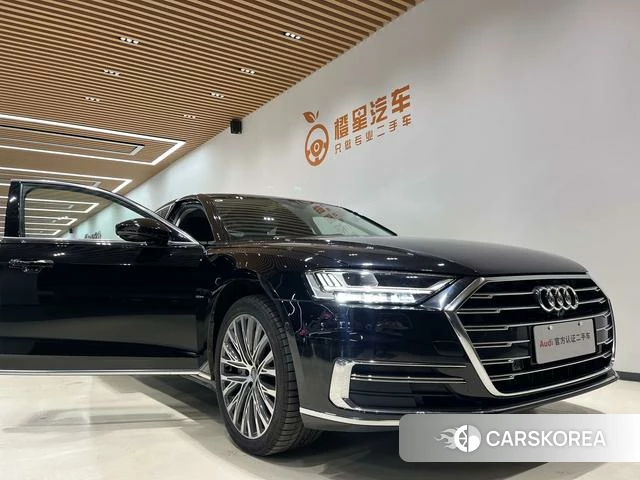Audi A8 id 4219896 из Китая 11