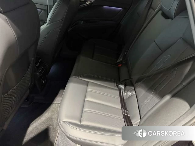 Audi Q4 e-tron 2024 Синий из Китая, фото 6