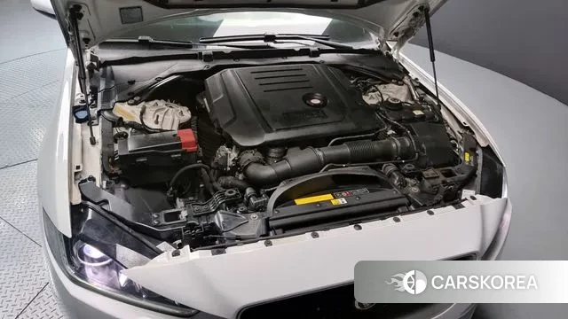 Jaguar XE id 2908058 из Кореи 16