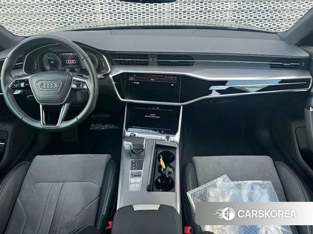 Audi A6L id 4272785 из Китая 10
