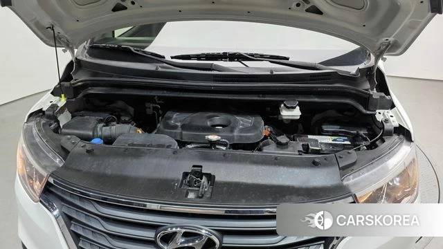 Hyundai The New Grand Starex id 4864946 из Кореи 16