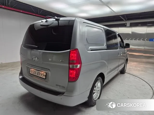 Hyundai The New Grand Starex id 3588313 из Кореи 16