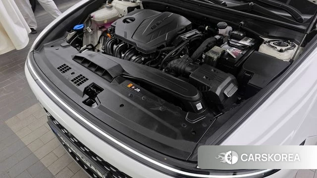 Hyundai Grandeur (GN7) id 4243692 из Кореи 16