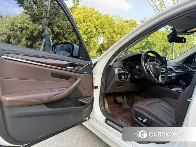 BMW 5 series id 4242249 из Китая 13