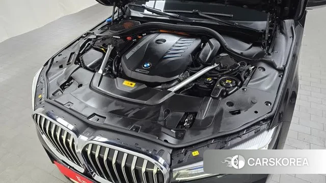 BMW 7 Series (G11) id 3478477 из Кореи 16