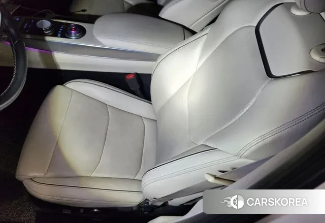 Genesis GV70 2022 Белый из Кореи, фото 6