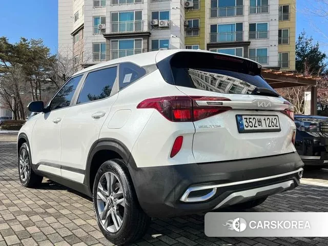 Kia Seltos id 3619073 из Кореи 16