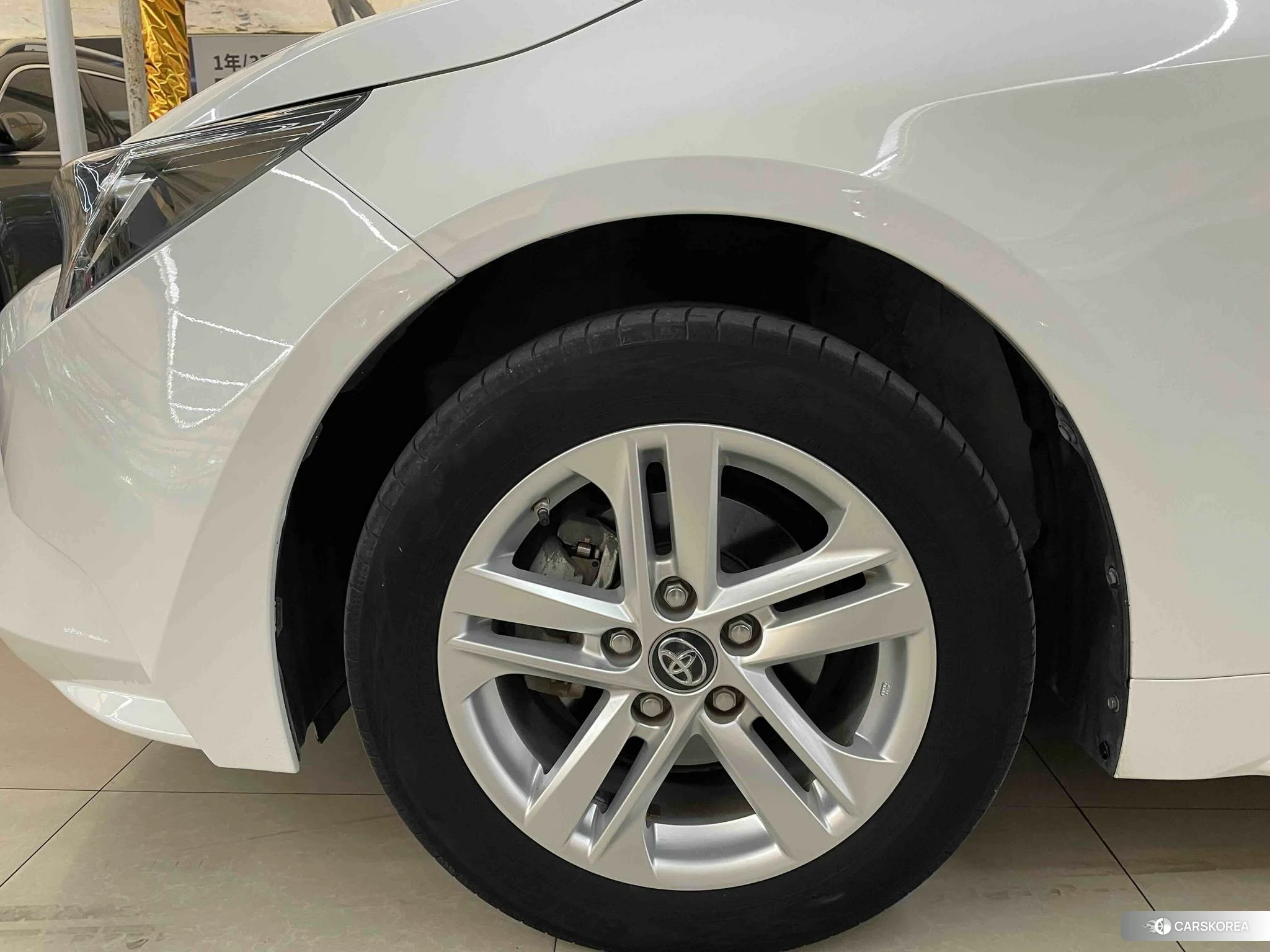 Toyota Levin id 4473312 из Китая 14