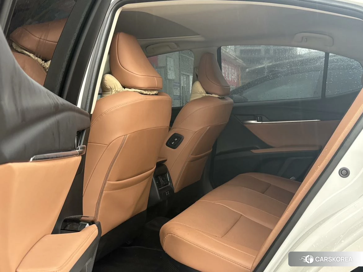 Toyota Camry 2024 Белый из Китая, фото 6