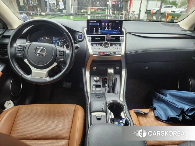 Lexus NX300h id 4609223 из Кореи 8