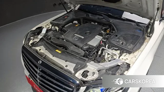 Mercedes-Benz E-Class W213 id 3622300 из Кореи 16