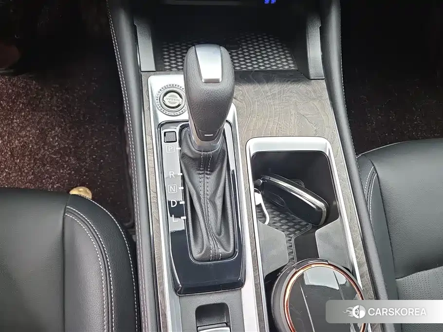 Nissan Altima id 4548352 из Китая 12