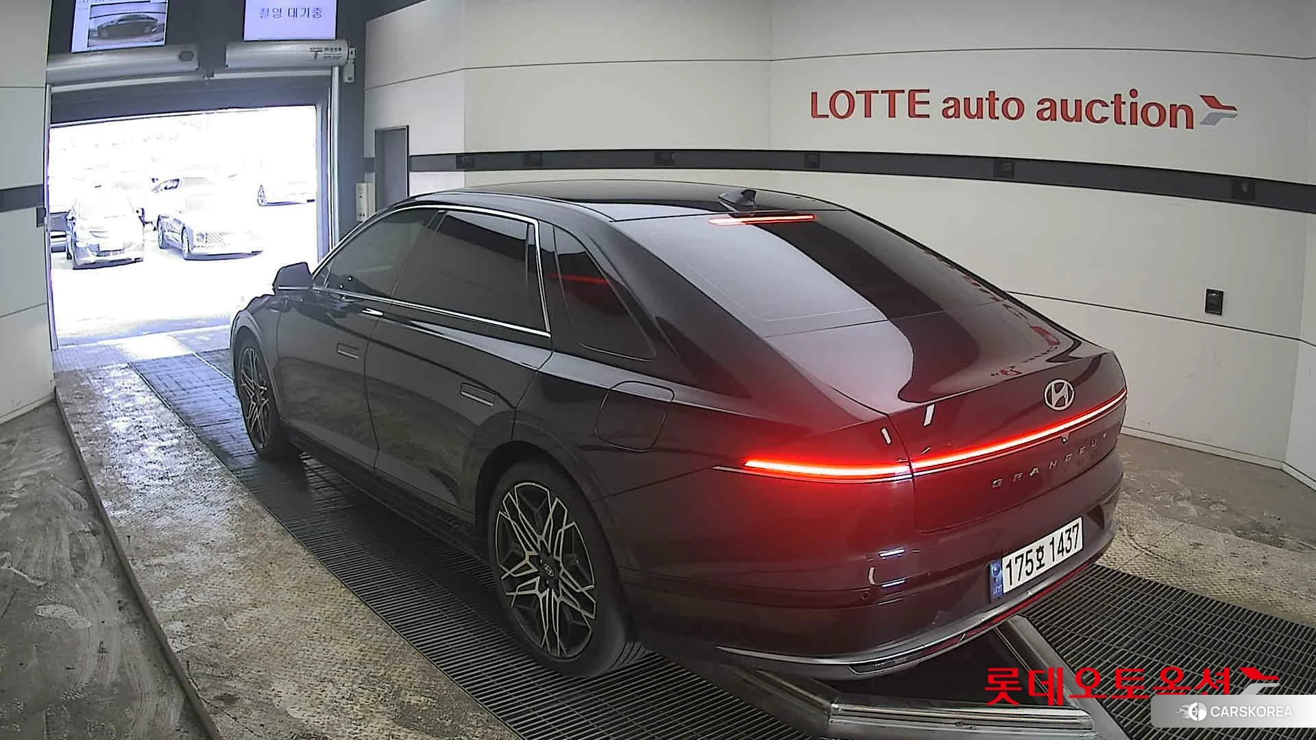 Hyundai Grandeur Hybrid id 3882106 из Кореи 34