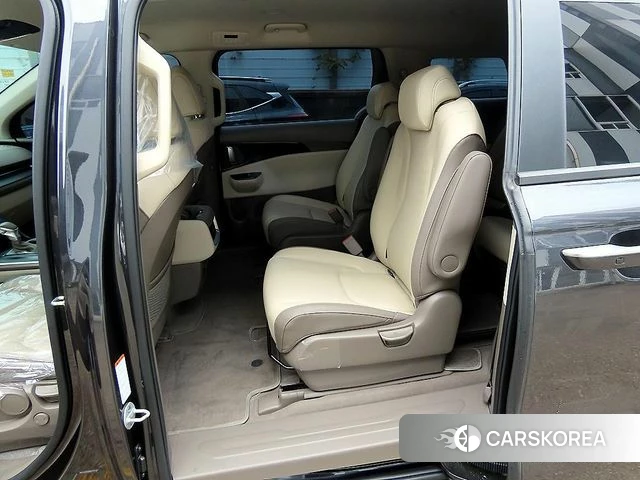 Kia Carnival 4th generation id 4603338 из Кореи 16