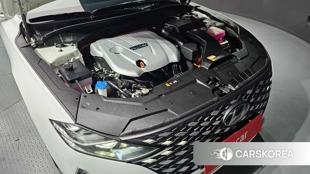 Hyundai The New Grandeur IG Hybrid id 4409971 из Кореи 33
