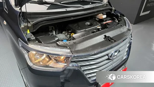 Hyundai The New Grand Starex id 2976530 из Кореи 16