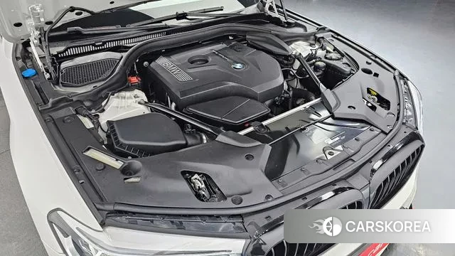 BMW 5 Series (G30) id 2961761 из Кореи 16