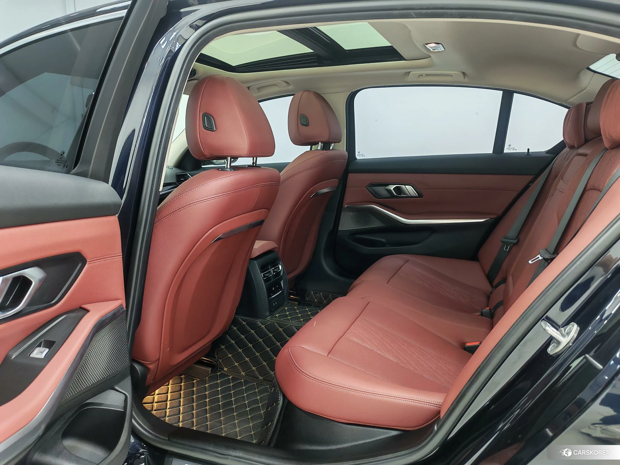 BMW 3 series id 4473284 из Китая 13