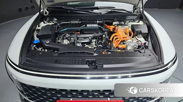 Hyundai Grandeur Hybrid (GN7) id 3195951 из Кореи 16