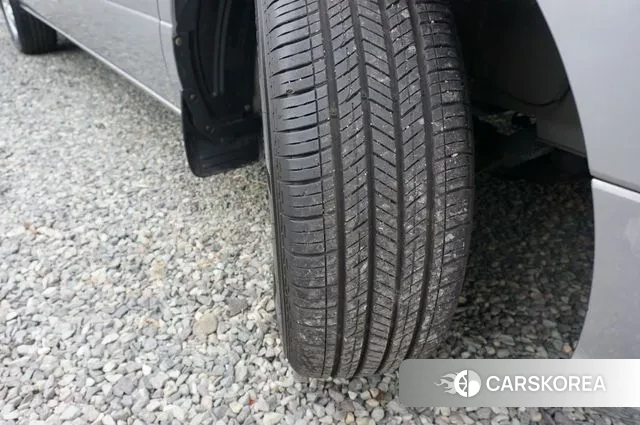 Hyundai The New Grand Starex id 3484915 из Кореи 16