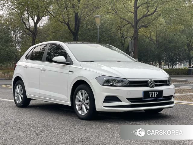 Volkswagen Polo id 4261342 из Китая 17