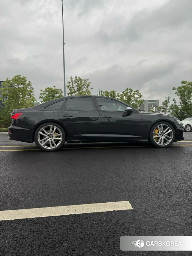 Audi S6 id 4380473 из Китая 15