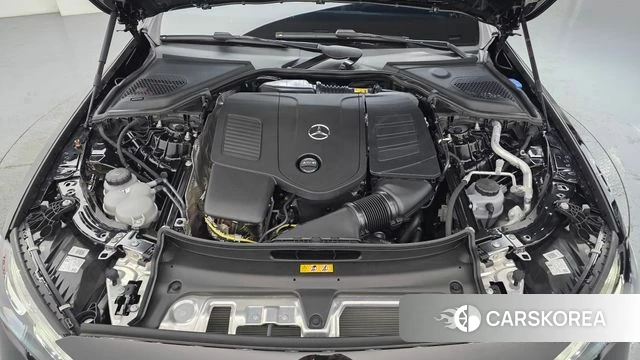 Mercedes-Benz E-Class W214 id 4612265 из Кореи 27