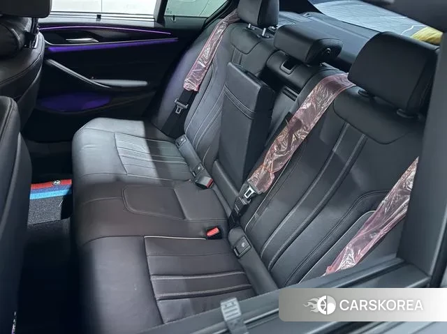 BMW 5 Series (G30) 2022 Черный из Кореи, фото 6