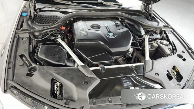 BMW 5 Series (G30) id 4339298 из Кореи 29