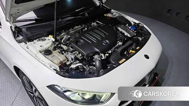 Mercedes-Benz A-Class W177 id 4202536 из Кореи 29