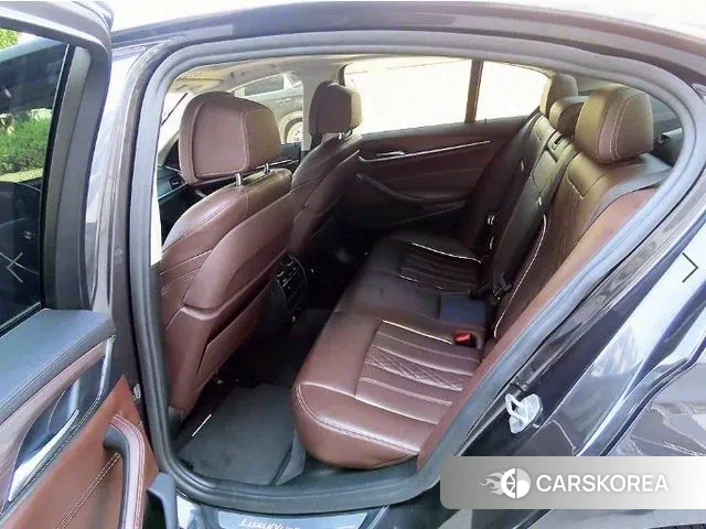 BMW 5 Series (G30) id 3029392 из Кореи 16