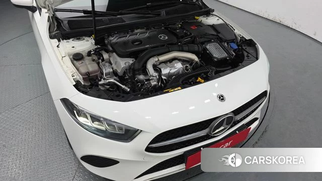 Mercedes-Benz A-Class W177 id 4243114 из Кореи 26