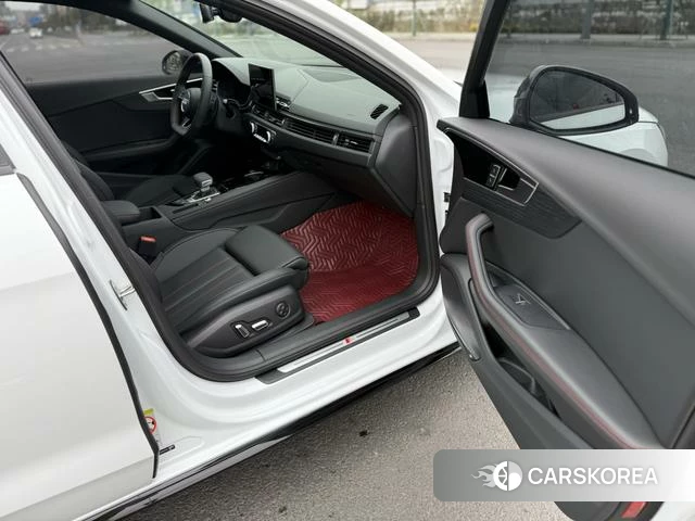 Audi A4L id 4261624 из Китая 22