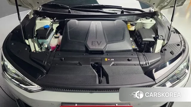 Kia EV6 id 3196639 из Кореи 16