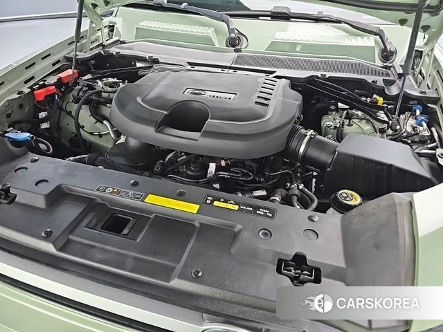 Land Rover Defender (L663) id 4579340 из Кореи 16