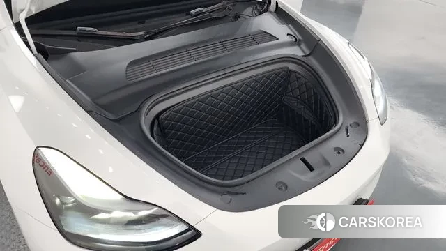 Tesla Model Y id 3576424 из Кореи 16