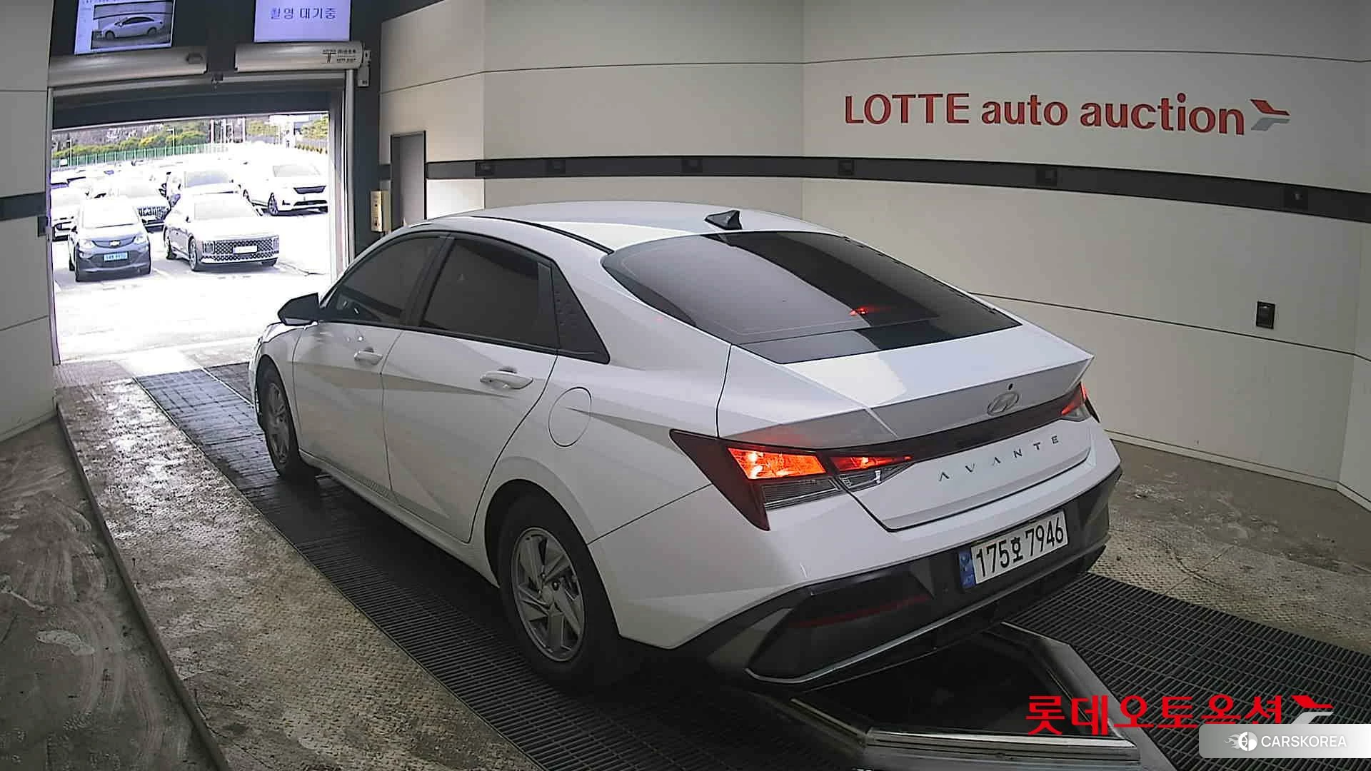 Hyundai Avante id 3875823 из Кореи 33