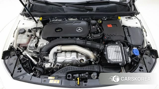 Mercedes-Benz A-Class W177 id 4394676 из Кореи 16