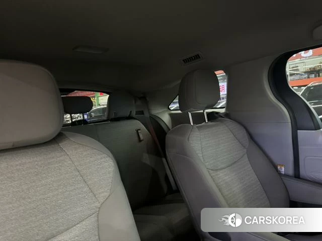 Toyota Saina 2023 Белый из Китая, фото 6