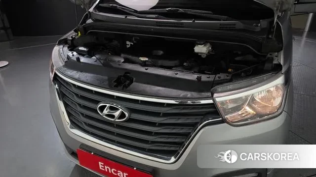 Hyundai The New Grand Starex id 3449415 из Кореи 16