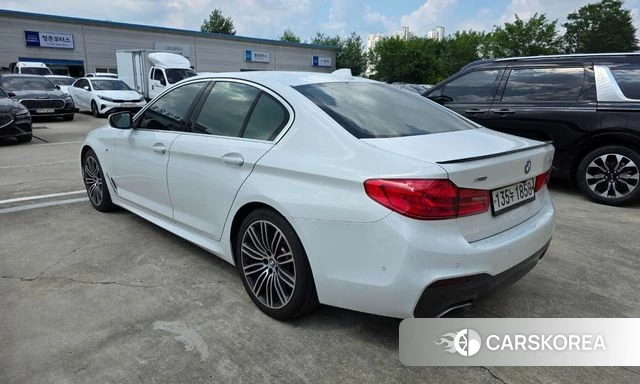 BMW 5 Series (G30) id 4511662 из Кореи 16