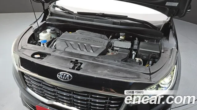 Kia The New Carnival id 2707897 из Кореи 16