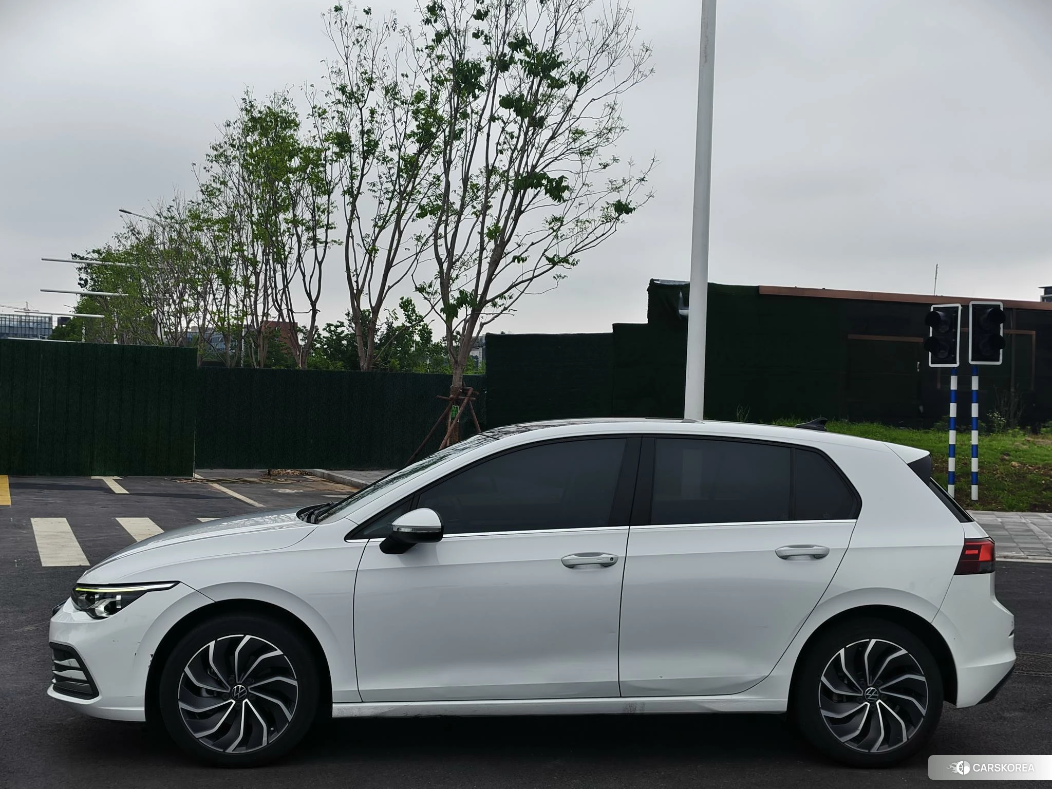 Volkswagen Golf id 4467876 из Китая 16