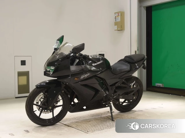 Kawasaki NINJA 250R 2011 из Японии, фото 4
