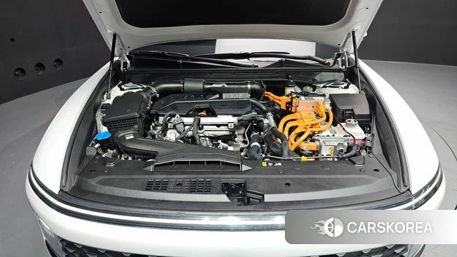 Hyundai Grandeur Hybrid (GN7) id 3933760 из Кореи 16