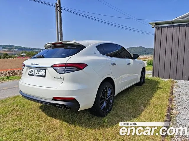 Maserati Levante id 2937038 из Кореи 15