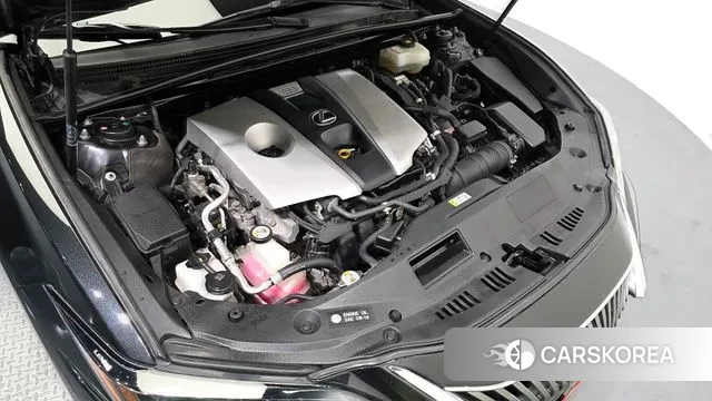 Lexus ES300h 7th generation id 3778898 из Кореи 16