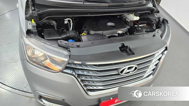 Hyundai The New Grand Starex id 4642739 из Кореи 26
